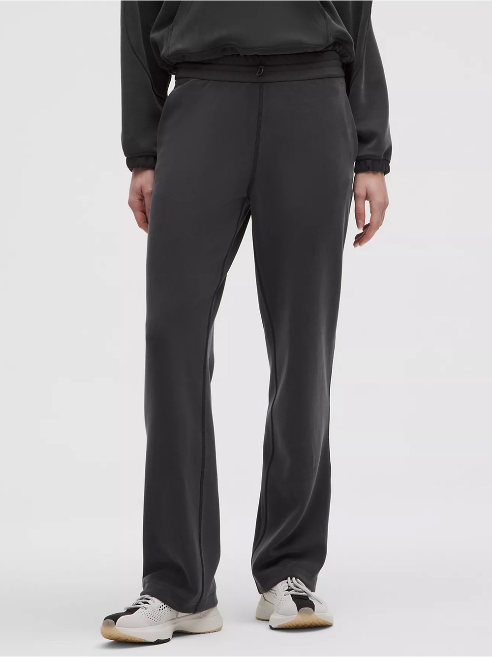 NWT Lululemon Classic Black High-Rise Softstreme Jogger Pants Size Small